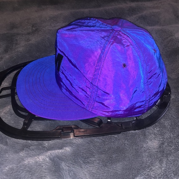 Vintage Hat - Picture 2 of 14